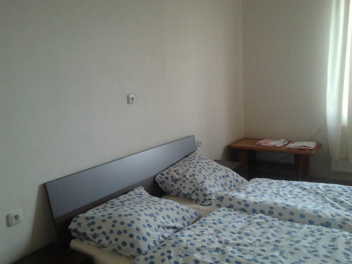 Apartman Ella - Tabor -Cz - U Stadionu Miru 1735 Exterior foto