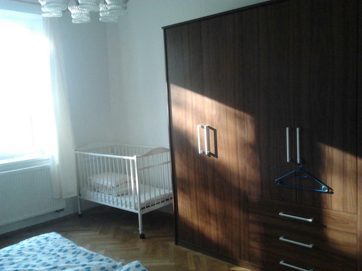 Apartman Ella - Tabor -Cz - U Stadionu Miru 1735 Exterior foto